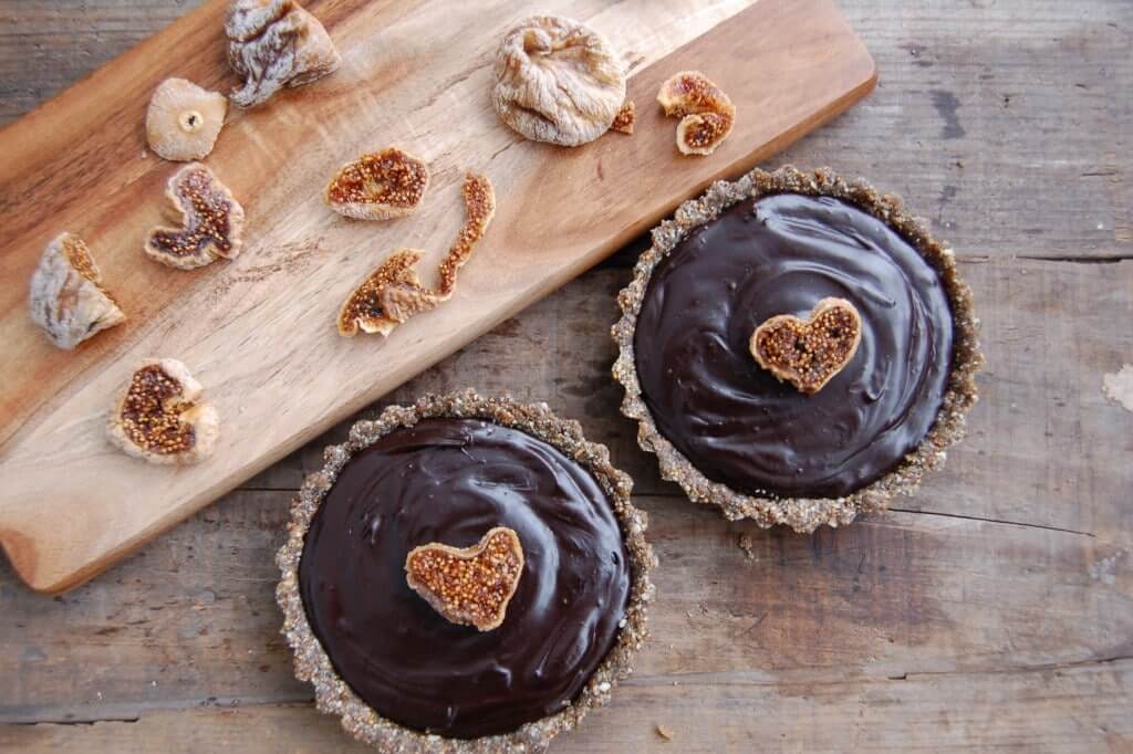 Chocolate Fig Ganache Tart 1 _ Maria Marlowe