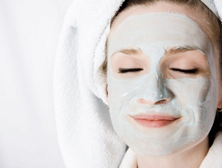 The Best Natural Skincare for AcneProne Skin (2021) Glow by Marlowe