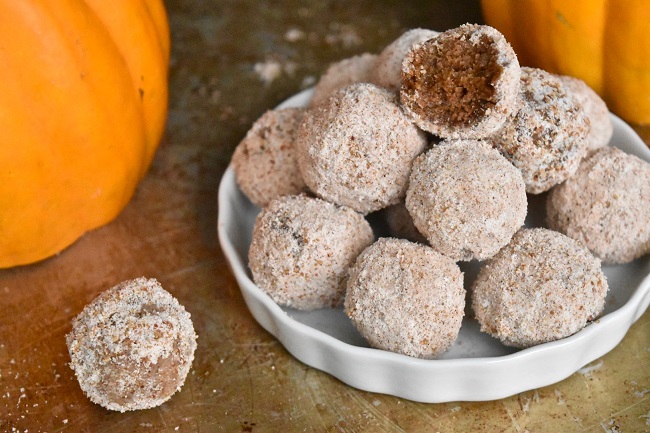 Pumpkin Spice Donut Holes