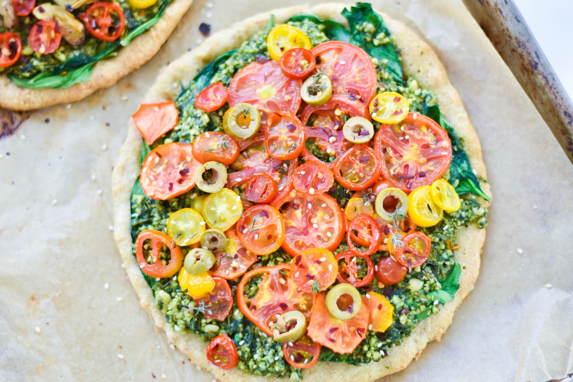 Healthy Summer Recipes - Roasted Tomato & Pesto Pizza